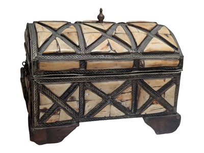 Lot 303 - VINTAGE INDIAN / ISLAMIC BONE & BRASS DOMED CHEST