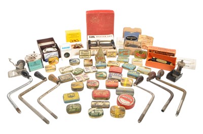 Lot 413 - GRAMOPHONE SOUND BOX, NEEDLES, NEEDLE BOXES, POINTMASTER, HANDLES ETC.