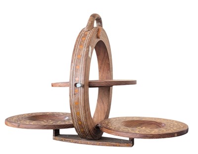 Lot 321 - 20TH CENTURY ANGLO INDIAN INLAID FOLDING CAKE STAND