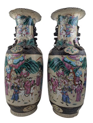 Lot 88 - PAIR OF LARGE 19TH CENTURY QING NANKING CRACKLED VASES 清 哥釉粉彩五彩刀马旦瓶一对