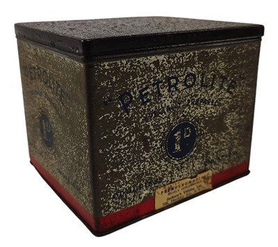 Lot 189 - PETROLITE - VINTAGE 20TH CENTURY ADVERTISING TIN COMPLETE WITH PETROL LIGHTER REFILLS