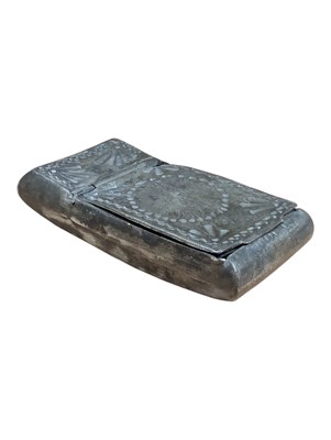 Lot 312 - 19TH CENTURY VICTORIAN PEWTER SNUFF BOX