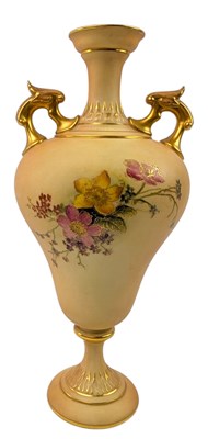 Lot 174 - ROYAL WORCESTER - EARLY 20TH CENTURY C1912 BISQUE PORCELAIN TWIN HANDLED VASE