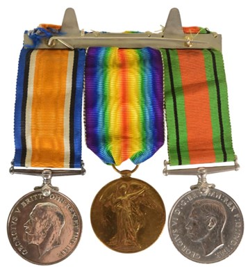 Lot 268 - WWI FIRST WORLD WAR MEDAL PAIR WITH WWII DEFENCE MEDAL