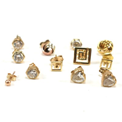 Lot 247 - COLLECTION OF GOLD STUD EARRINGS AF