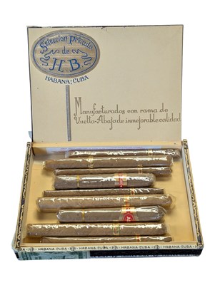 Lot 176 - HAVANA CIGAR BOX - BOX REPUBLICA DE CUBA W/ EU MACHINE MADE CIGARS