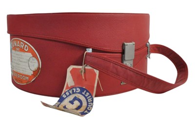 Lot 458 - ANTLER - 1960S LARGE RED LEATHER CIRCULAR TRAVEL CASE
