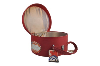 Lot 458 - ANTLER - 1960S LARGE RED LEATHER CIRCULAR TRAVEL CASE