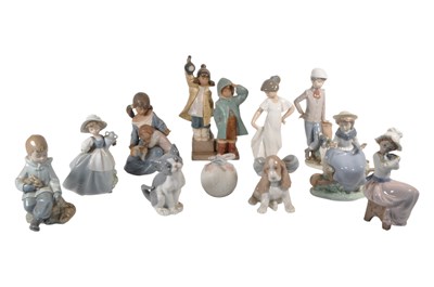 Lot 91 - COLLECTION OF 20TH CENTURY LLADRO AND NAO PORCELAIN FIGURES