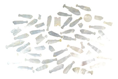 Lot 453 - 19TH CENTURY CHINESE MOTHER OF PEARL COUNTERS