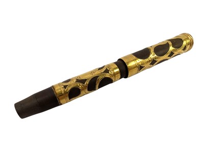 Lot 45 - PARKER LUCKY CURVE GOLD-PLATED FILIGREE FOUNTAIN PEN