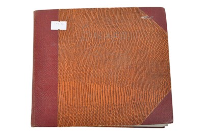Lot 517 - EARLY TO MID 20TH CENTURY FAMILY PHOTOGRAPH BOOK