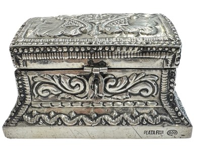Lot 113 - SOUTH AMERICAN 900 SILVER JEWELLERY CASKET CHEST