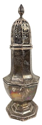 Lot 25 - EDWARD VII HALLMARKED SILVER SUGAR SIFTER CASTOR