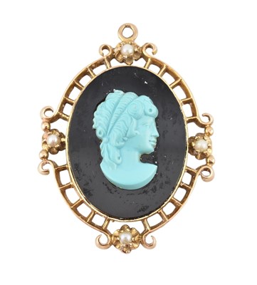 Lot 381 - 1970S HALLMARKED 9CT GOLD CAMEO PENDANT