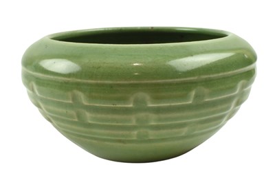 Lot 67 - REPUBLICAN CELEADON 'BAGUA' BRUSH WASHER 民国 青釉八卦纹笔洗