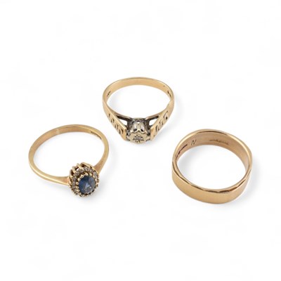 Lot 445 - COLLECTION OF 3 HALLMARKED 9CT GOLD RINGS