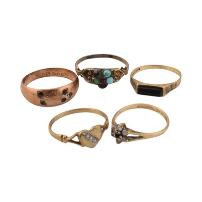 Lot 286 - FIVE GEM SET RINGS