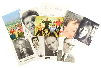 Lot 46 - MUSIC - COLLECTION OF ASSORTED AUTOGRAPHS
