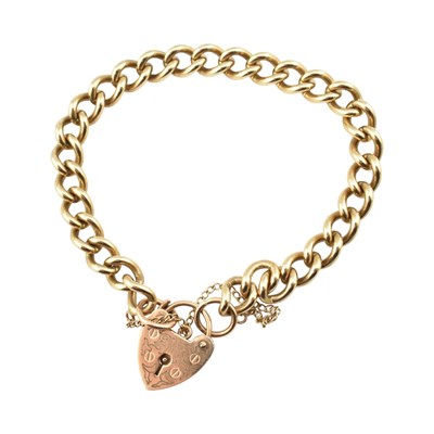 Lot 223 - HALLMARKED 9CT GOLD PADLOCK CURBLINK BRACELET
