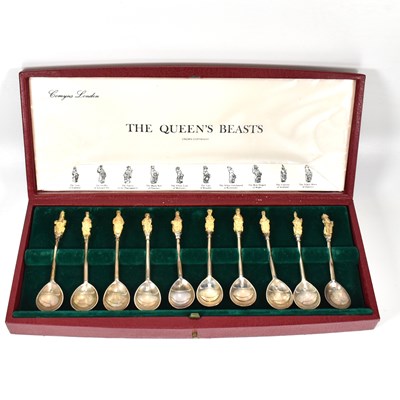 Lot 1 - CASED SET OF THE QUEENS BEASTS SILVER HALLMARKED SPOONS