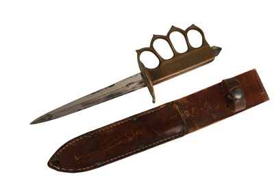 Lot 125 - WWI FIRST WORLD WAR MODIFIED UNITED STATES TRENCH KNUCKLE