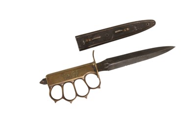 Lot 250 - WWI FIRST WORLD WAR US UNITED STATES TRENCH FIGHTING KNIFE