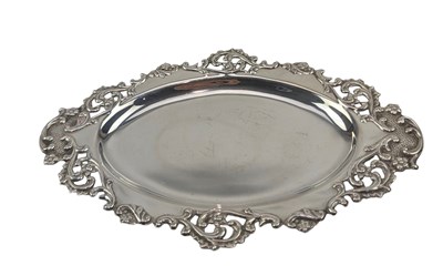 Lot 98 - EARLY 20TH CENTURY EDWARD VII HALLMARKED SILVER TRINKET DISH