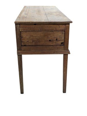 Lot 1046 - LARGE 18TH CENTURY GEORGE III PINE DRESSER BASE SIDEBOARD