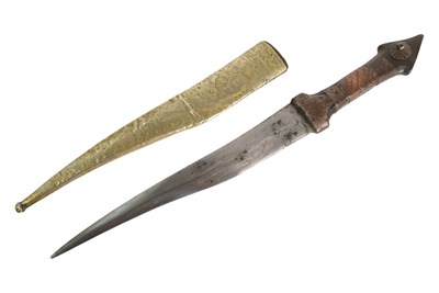 Lot 96 - 19TH CENTURY PALESTINIAN JAMBIYA KHANJAR DAGGER