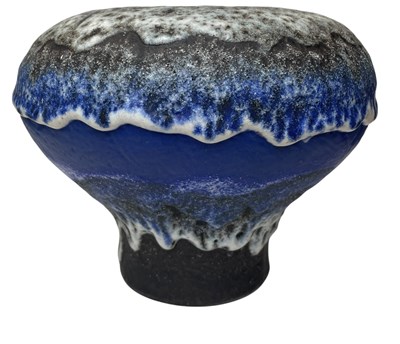 Lot 28 - CARSTENS TONNIESHOF - MODEL 0872/18 - 1960S WEST GERMAN VASE