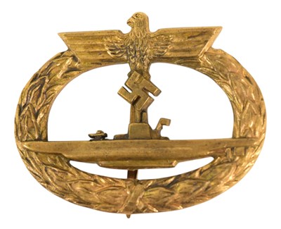Lot 340 - WWII SECOND WORLD GERMAN U-BOAT CREW BADGE
