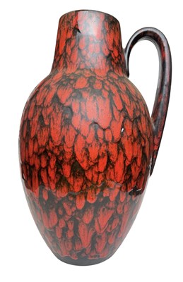 Lot 107 - SCHEURICH - MODEL 279/38 - 1960S WEST GERMAN VASE JUG