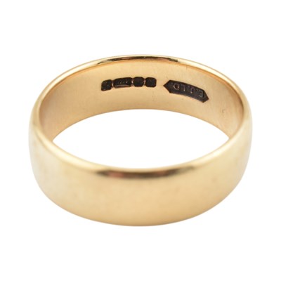 Lot 355 - A HALLMARKED 9CT GOLD BAND RING