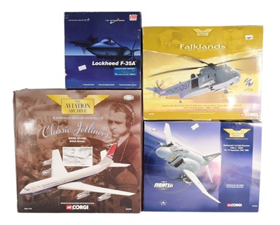 Lot 186 - DIECAST - CORGI AVIATION ARCHIVE DIECAST MODEL PLANES