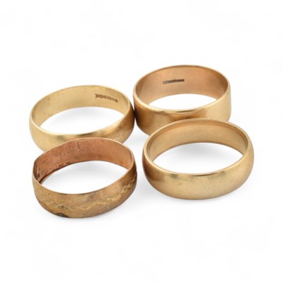 Lot 446 - COLLECTION OF 4 HALLMARKED 9CT GOLD BAND RINGS