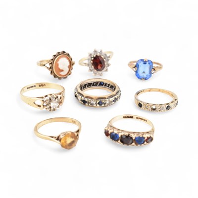 Lot 408 - COLLECTION OF 9CT GOLD & GEM SET RINGS