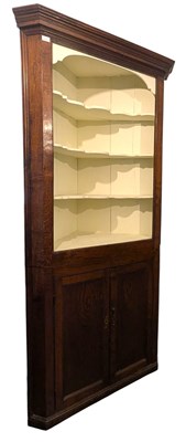 Lot 503 - 18TH CENTURY OAK WOOD DOUBLE CORNER CUPBOARD