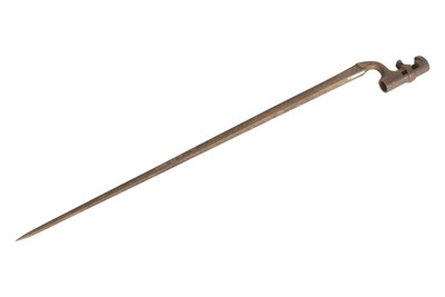 Lot 402 - 19TH CENTURY BRITISH 1853 PATTERN SOCKET BAYONET