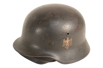 Lot 440 - WWII SECOND WORLD WAR GERMAN DOUBLE DECAL HELMET
