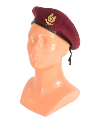 Lot 416 - POST WAR BELGIAN 1ST SAS PARACHUTE BERET