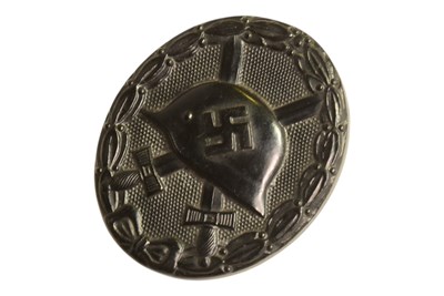 Lot 419 - WWII SECOND WORLD WAR GERMAN WOUND BADGE PROTOTYPE