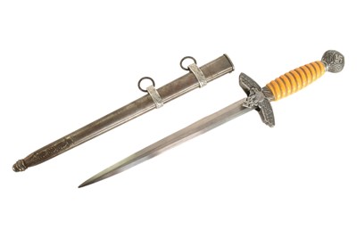 Lot 435 - WWII SECOND WORLD WAR GERMAN LUFTWAFFE DAGGER