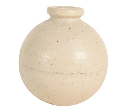 Lot 441 - WWII SECOND WORLD WAR JAPANESE CERAMIC INCENDIARY BOMB