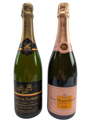 Lot 162 - 1982 MARQUIS DE FLORIMONT BRUT CHAMPAGNE T/W VUEVE CLICQUOT ROSE CHAMPAGNE (2)