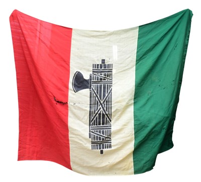 Lot 469 - WWII SECOND WORLD WAR ITALIAN FASCISTS FLAG