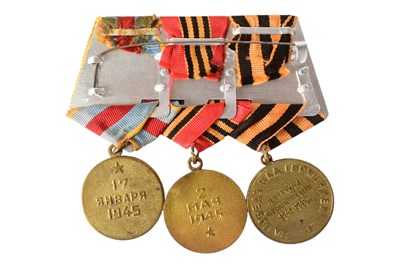 Lot 7 - SECOND WORLD WAR RUSSIAN MEDAL GROUP - FULL CAVALIER