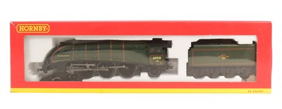 Lot 257 - MODEL RAILWAY - HORNBY OO GAUGE LOCOMOTIVE ' GOLDEN PLOVER '