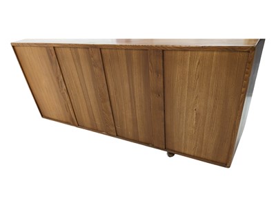 Lot 563 - ERCOL FURNITURE MODEL 468 - WINDSOR RANGE - SIDEBOARD CREDENZA