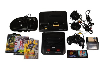 Lot 487 - RETRO GAMING - COLLECTION OF SEGA CONSOLES & GAMES